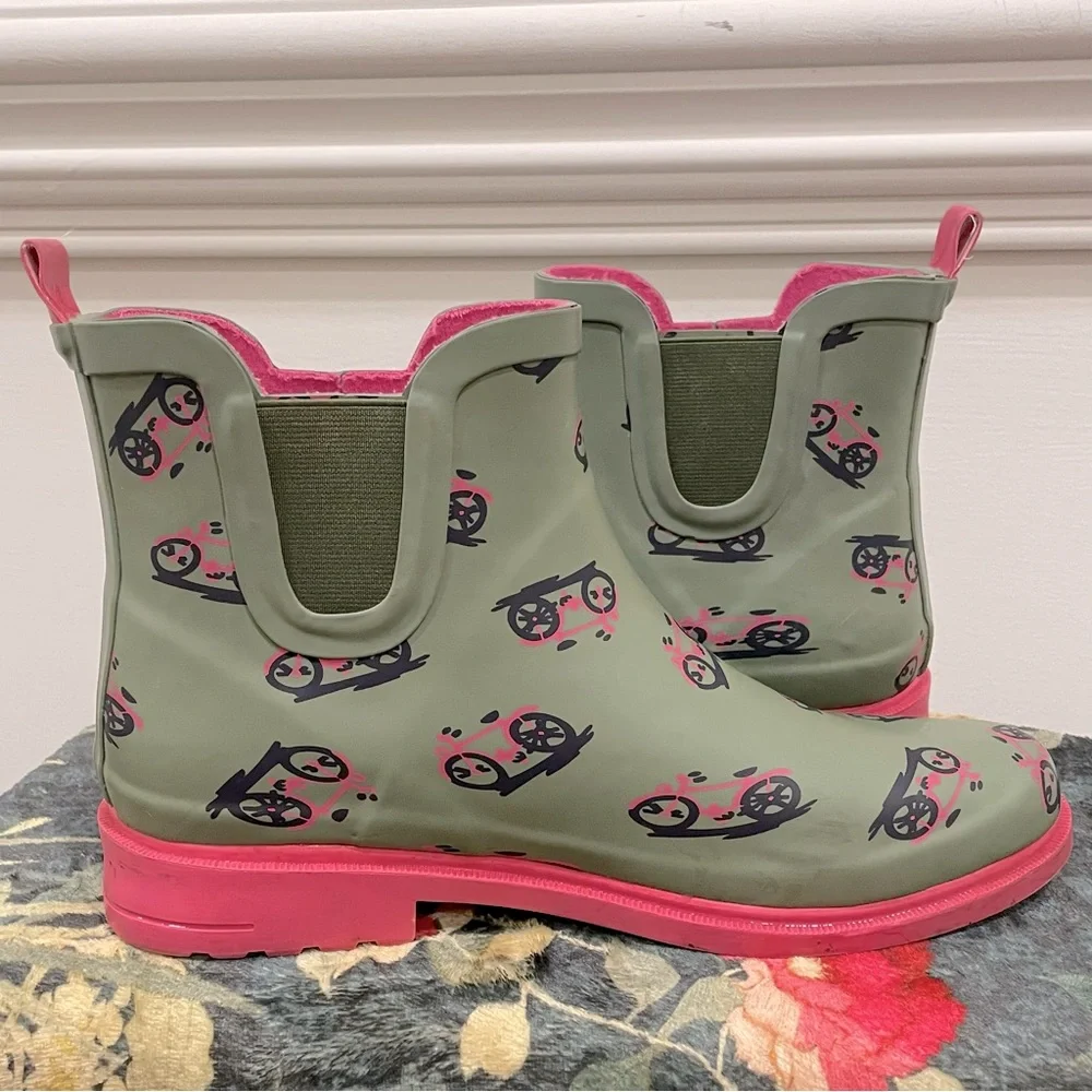 Anthropologie Colloquial Chelsea Rain Booties Size 9